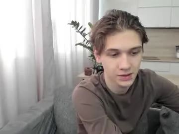 DomManlyGuy – webcam model profile photo Image 2