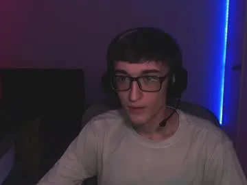 18yrboyhot's Thumb Image