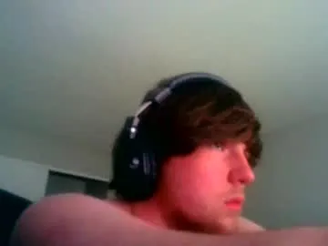 Benson18y – webcam model profile photo Image 3