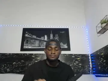 aa135777 – webcam model profile photo Image 6