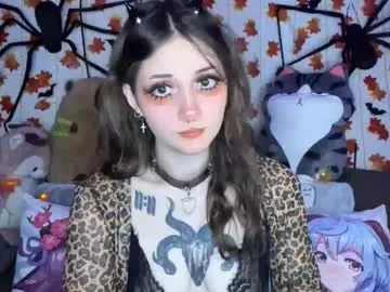 Janhvi- – webcam model profile photo Image 18