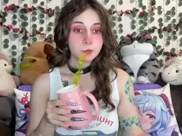 Janhvi- – webcam model profile photo Image 8