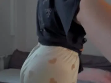 CarolPrince – webcam model profile photo Image 14