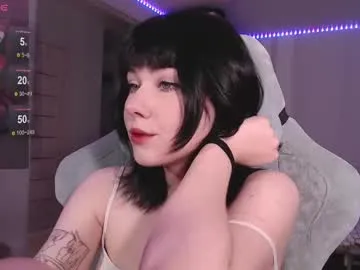 6-naa-96-taa-9 – webcam model profile photo Image 3