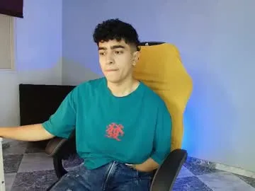 PabloArena – webcam model profile photo Image 12