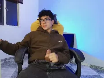 PabloArena – webcam model profile photo Image 18