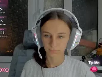 paulettelafevre – webcam model profile photo Image 11