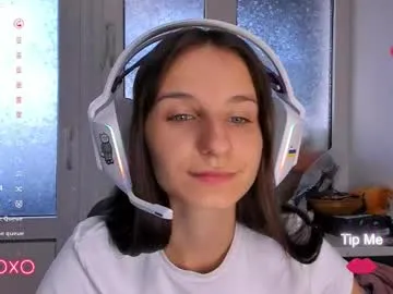 paulettelafevre – webcam model profile photo Image 15