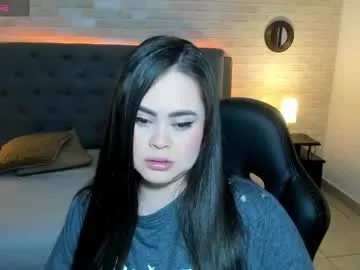 _oliviajoness Image 2
