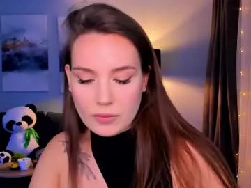 roouse – webcam model profile photo Image 17