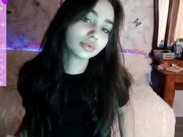 roouse – webcam model profile photo Image 14