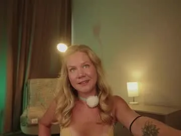 stargroup – webcam model profile photo Image 7