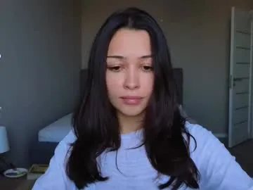 Nicoleevien – webcam model profile photo Image 11