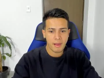 skinny_candy18 – webcam model profile photo Image 6