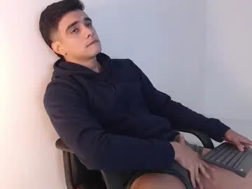 JerkDaddy72 – webcam model profile photo Image 13