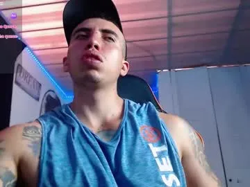 little_show_sexy – webcam model profile photo Image 11