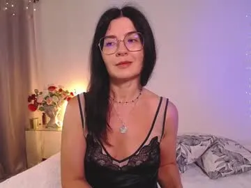 adelina_shine Image 2