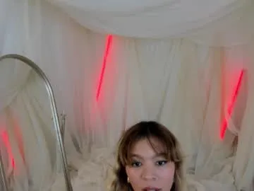 dears_pearlss – webcam model profile photo Image 19