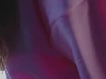 yougotelise69 – webcam model profile photo Image 3