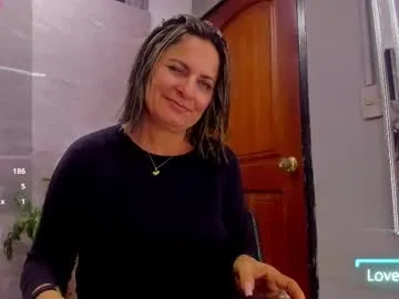 ErosVale – webcam model profile photo Image 13