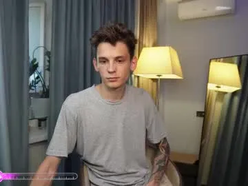 YU-KI00 – webcam model profile photo Image 14