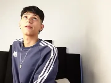 dears_pearlss – webcam model profile photo Image 14