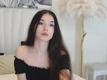 alexisdevine Image 3