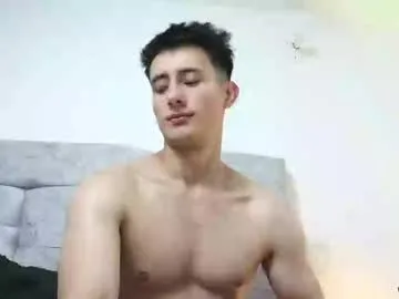 PabloArena – webcam model profile photo Image 4