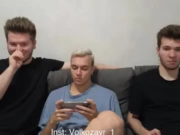 skinny_candy18 – webcam model profile photo Image 12