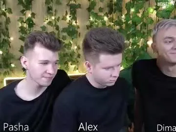 skinny_candy18 – webcam model profile photo Image 3