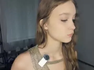 DeliaMarlow – webcam model profile photo Image 14