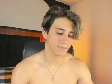 seloloko20 – webcam model profile photo Image 7