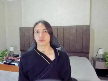 bisexualmilf – webcam model profile photo Image 12