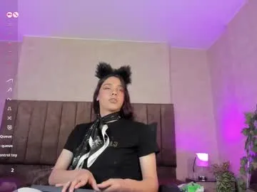 bisexualmilf – webcam model profile photo Image 13