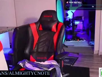 kai101010 – webcam model profile photo Image 3