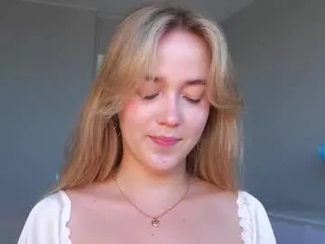 secret_roomx – webcam model profile photo Image 16