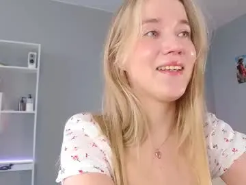 secret_roomx – webcam model profile photo Image 2