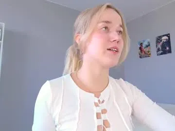 secret_roomx – webcam model profile photo Image 4