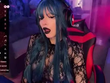 WitchAnnie – webcam model profile photo Image 10