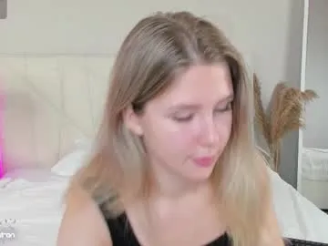 michelinahollenbach – webcam model profile photo Image 15