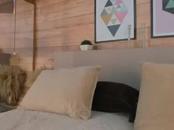 Miawiithe – webcam model profile photo Image 3