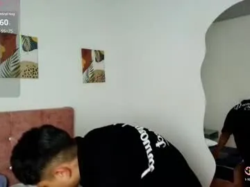 little_show_sexy – webcam model profile photo Image 17