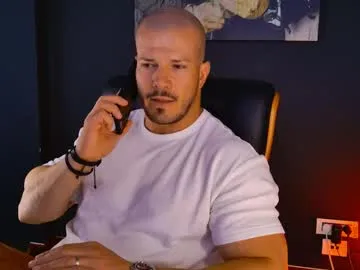 kai101010 – webcam model profile photo Image 6