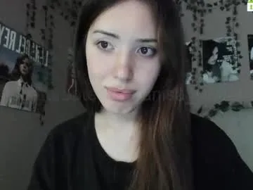 bisexualmilf – webcam model profile photo Image 4