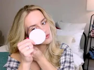 JuliettaBasset – webcam model profile photo Image 19