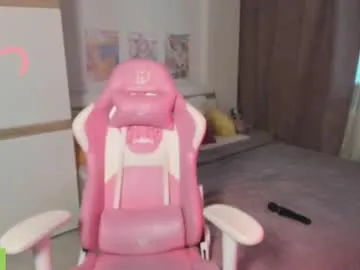 WitchAnnie – webcam model profile photo Image 2