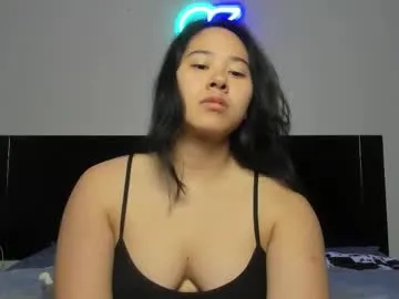 someone_sweet – webcam model profile photo Image 4