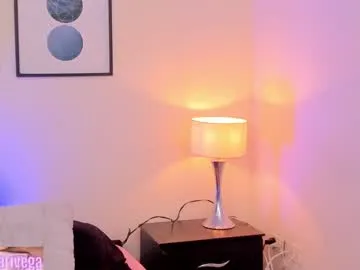 hannavaile – webcam model profile photo Image 8