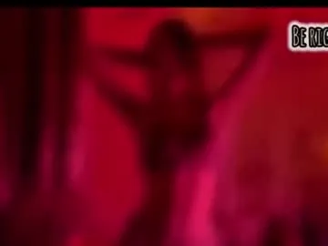 dears_pearlss – webcam model profile photo Image 5