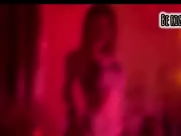 dears_pearlss – webcam model profile photo Image 6